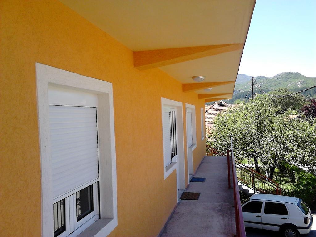 Apartments Mirkovic Cetinje Exteriér fotografie