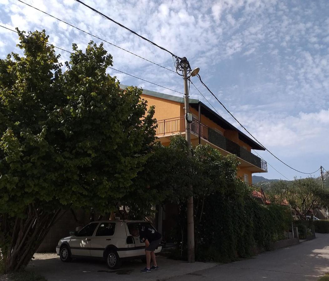 Apartments Mirkovic Cetinje Exteriér fotografie
